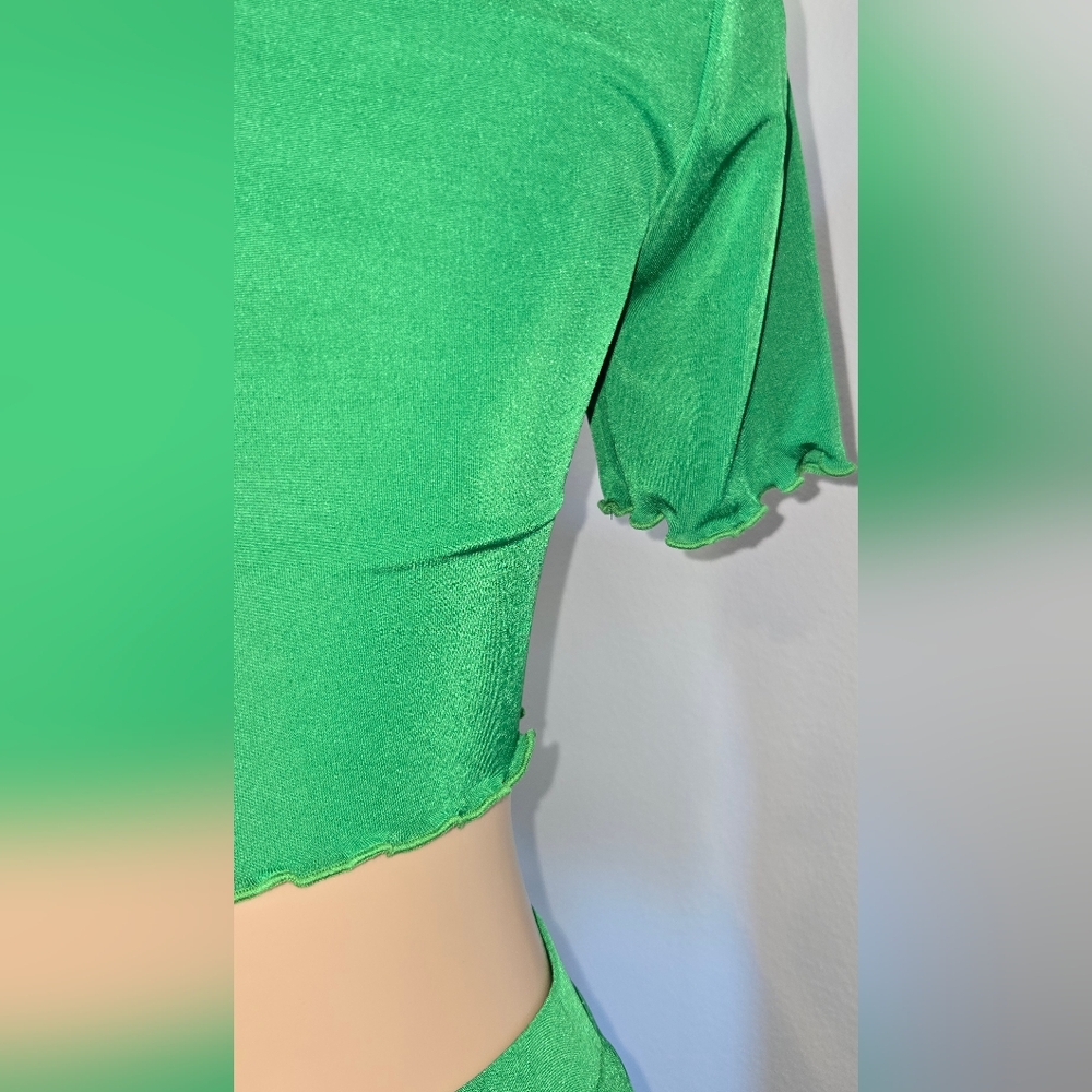 NEW! Women's Green Two Piece Stretchy Pant Set - M & L - Picture 6 of 6